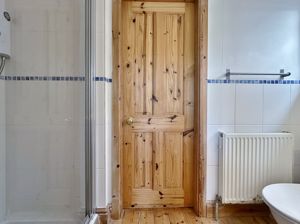 Photo 19- click for photo gallery